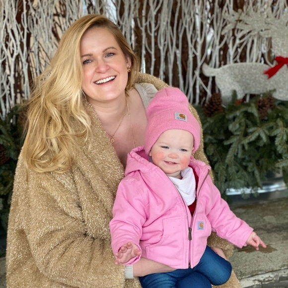 Hi I’m Leah and love a good find! - Picture 2 of 4